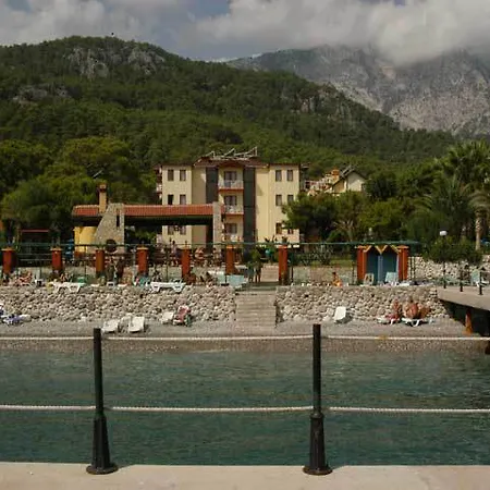 Ξενοδοχείο Sumela Garden 4*